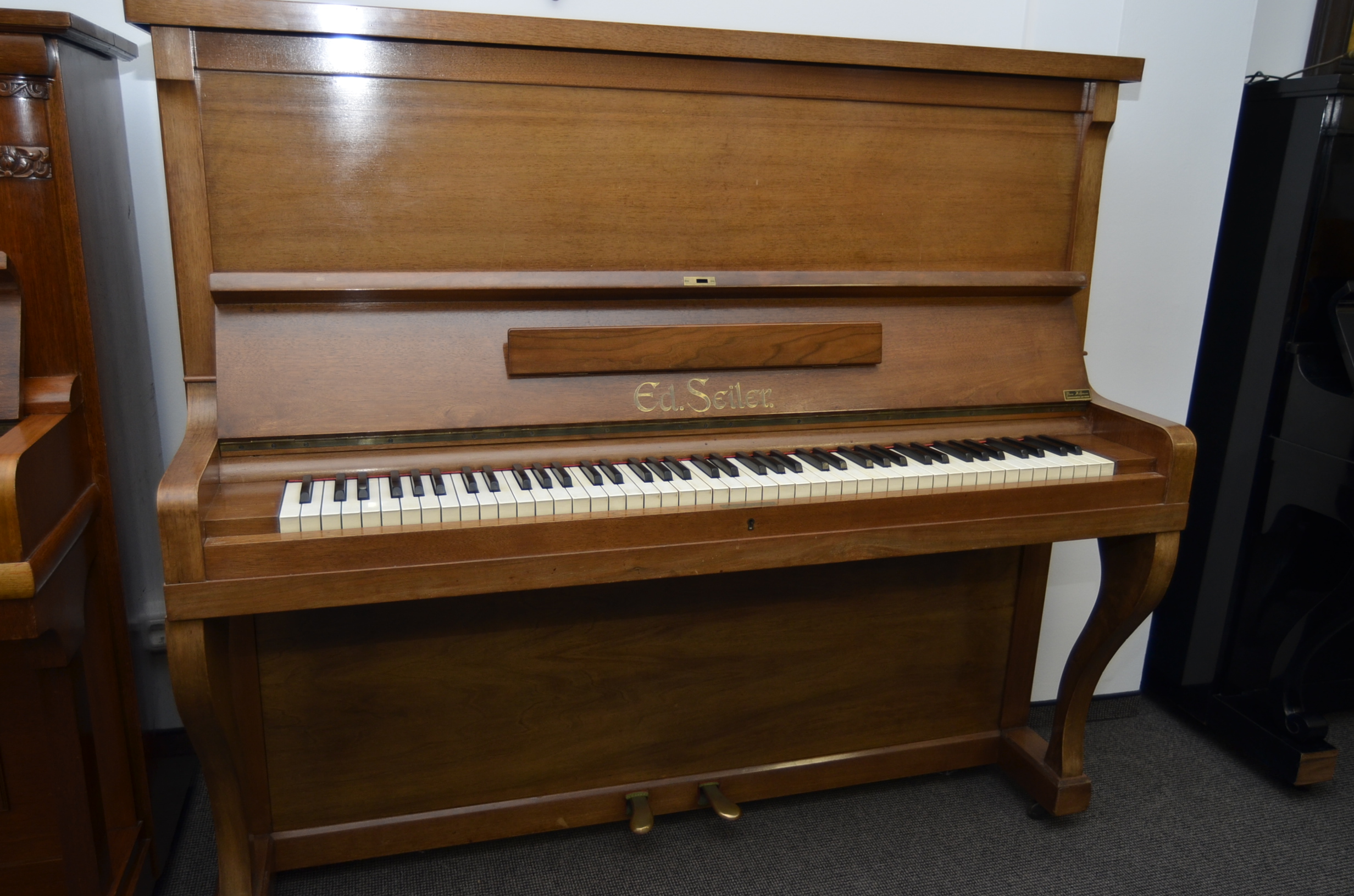 Seiler Klavier 134