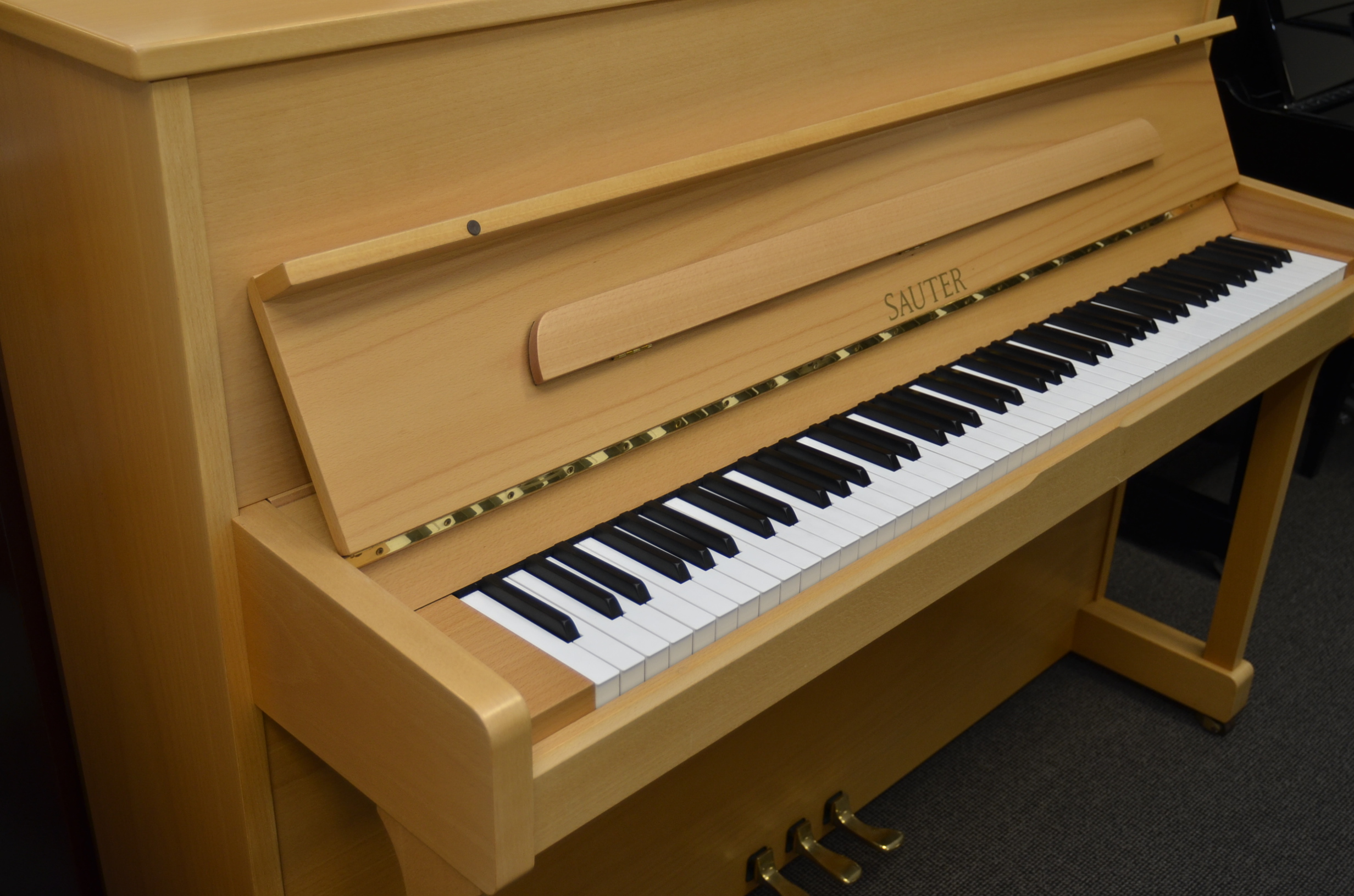 Sauter Klavier Sondermodell 114